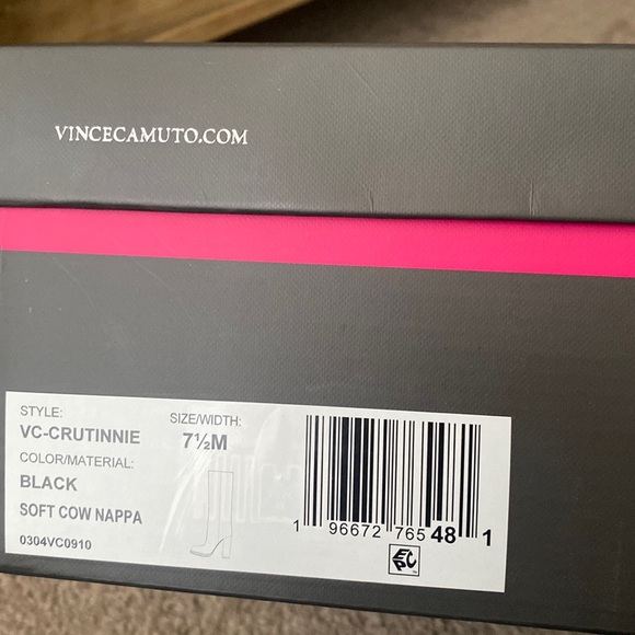 Vince Camuto Black Women's Knee-High Boots 
Pre-loved,I used them only once, - Picture 6 of 6